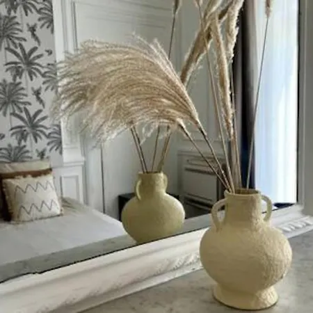 Apartamento Casa Kuta - Place De La Comedie, *