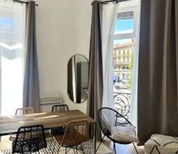 아파트 Casa Kuta - Place De La Comedie, 몽펠리에