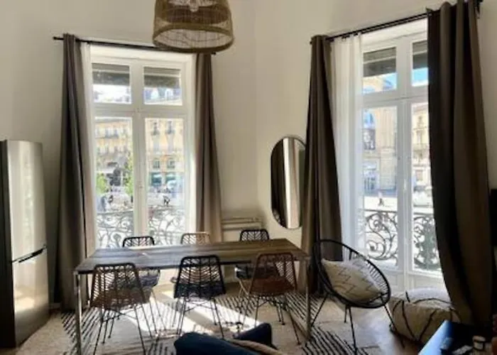 Casa Kuta - Place De La Comedie, 아파트